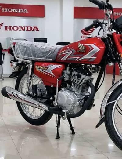 Brand new zero meter 125 available