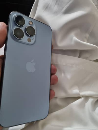 Apple iPhone 13 Pro