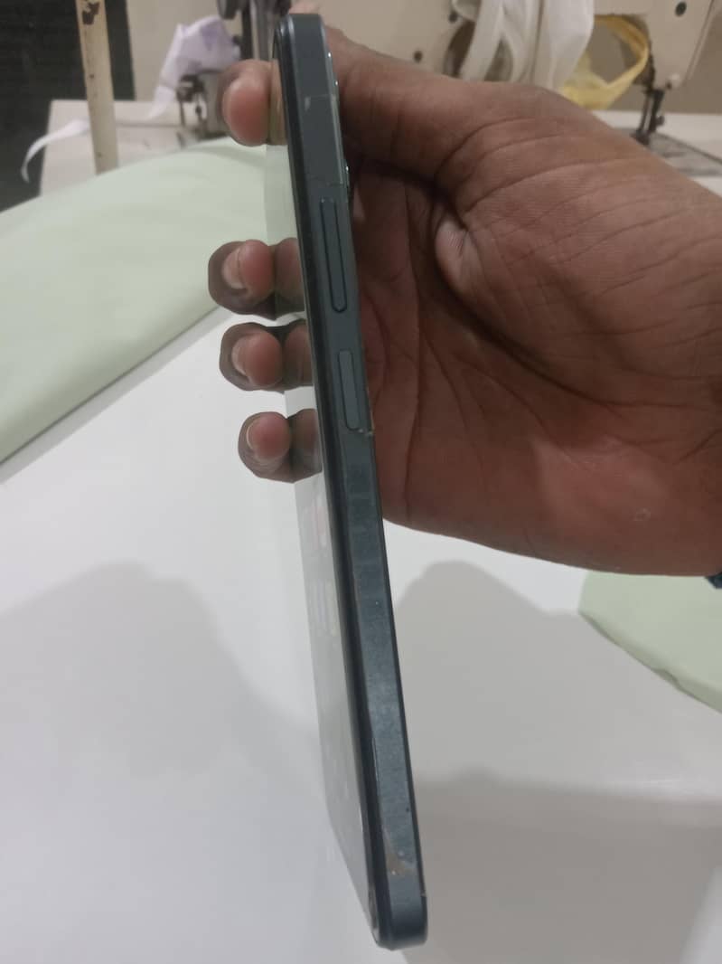 Realme C71 3