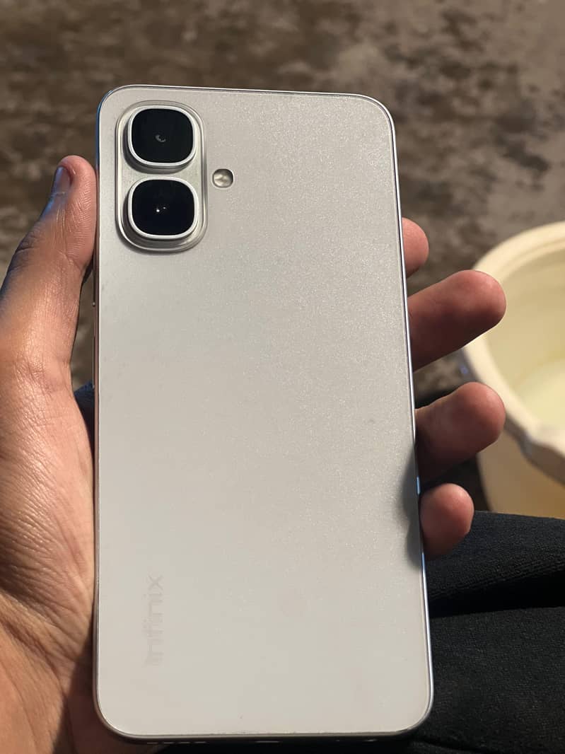 Infinix smart 10 0