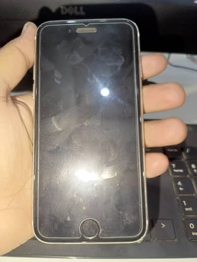 Apple iPhone SE2020 Official PTA Approved. 64 gb Battery health 79