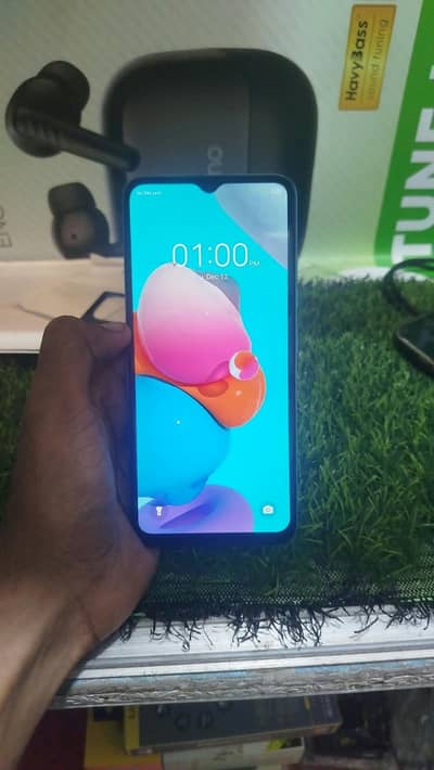 Tecno Spark Go