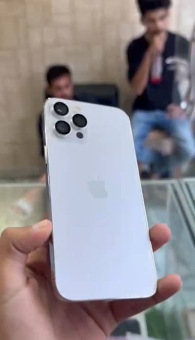 Apple iPhone 12 Pro Max