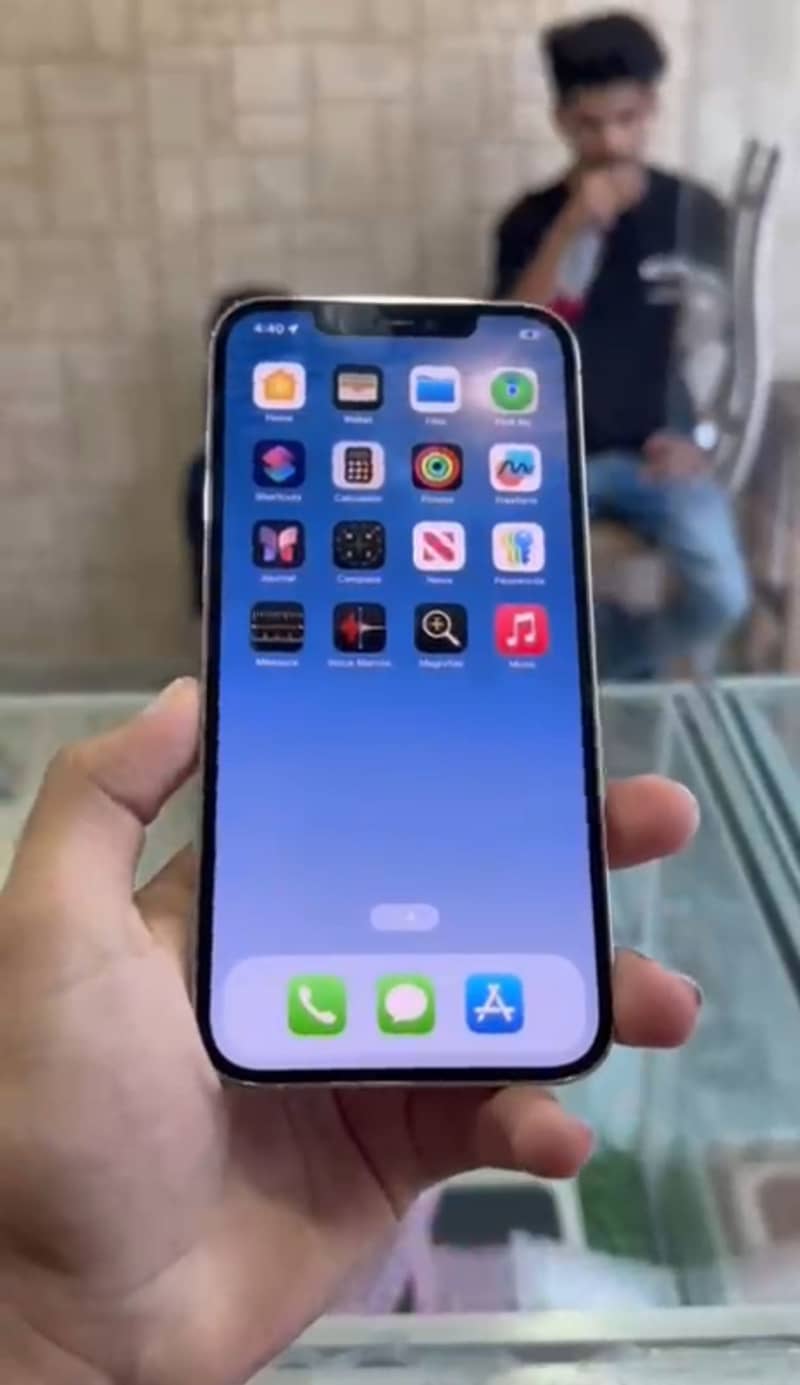 Apple iPhone 12 Pro Max 3