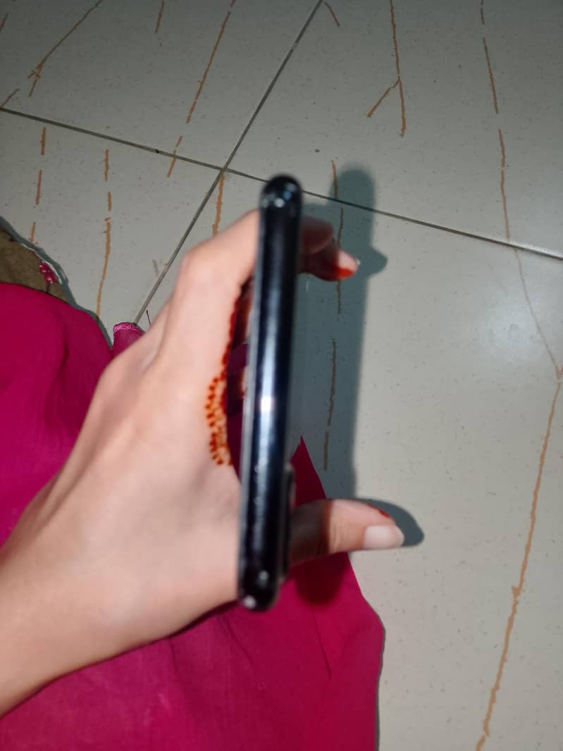Apple iPhone 7 Plus 1