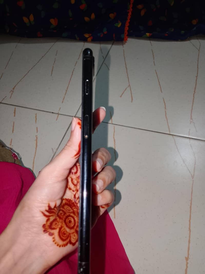 Apple iPhone 7 Plus 2
