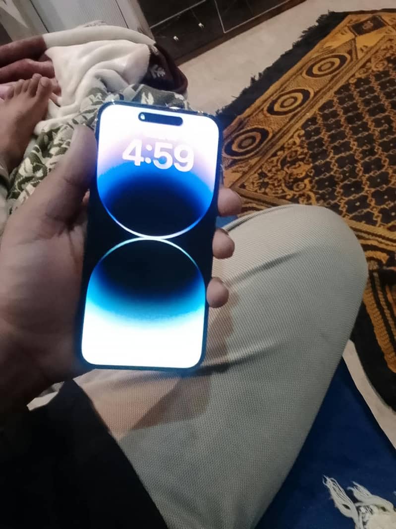 Apple iPhone 14 Pro Max 2