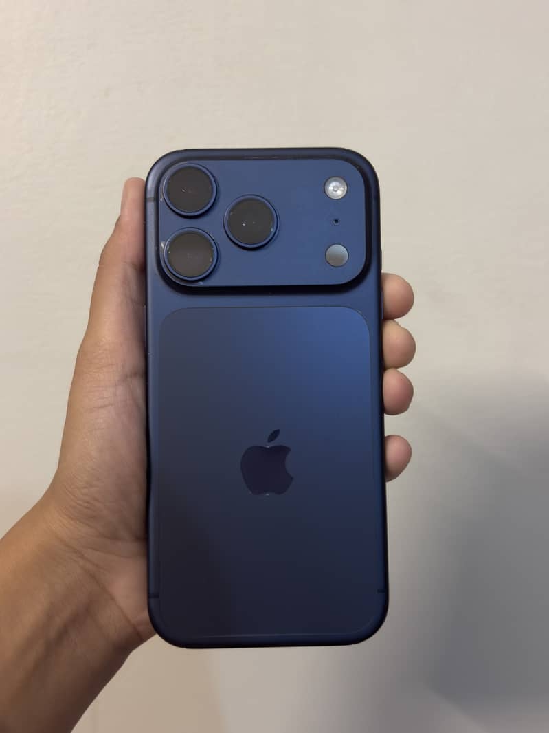 Apple iPhone 17 Pro 3