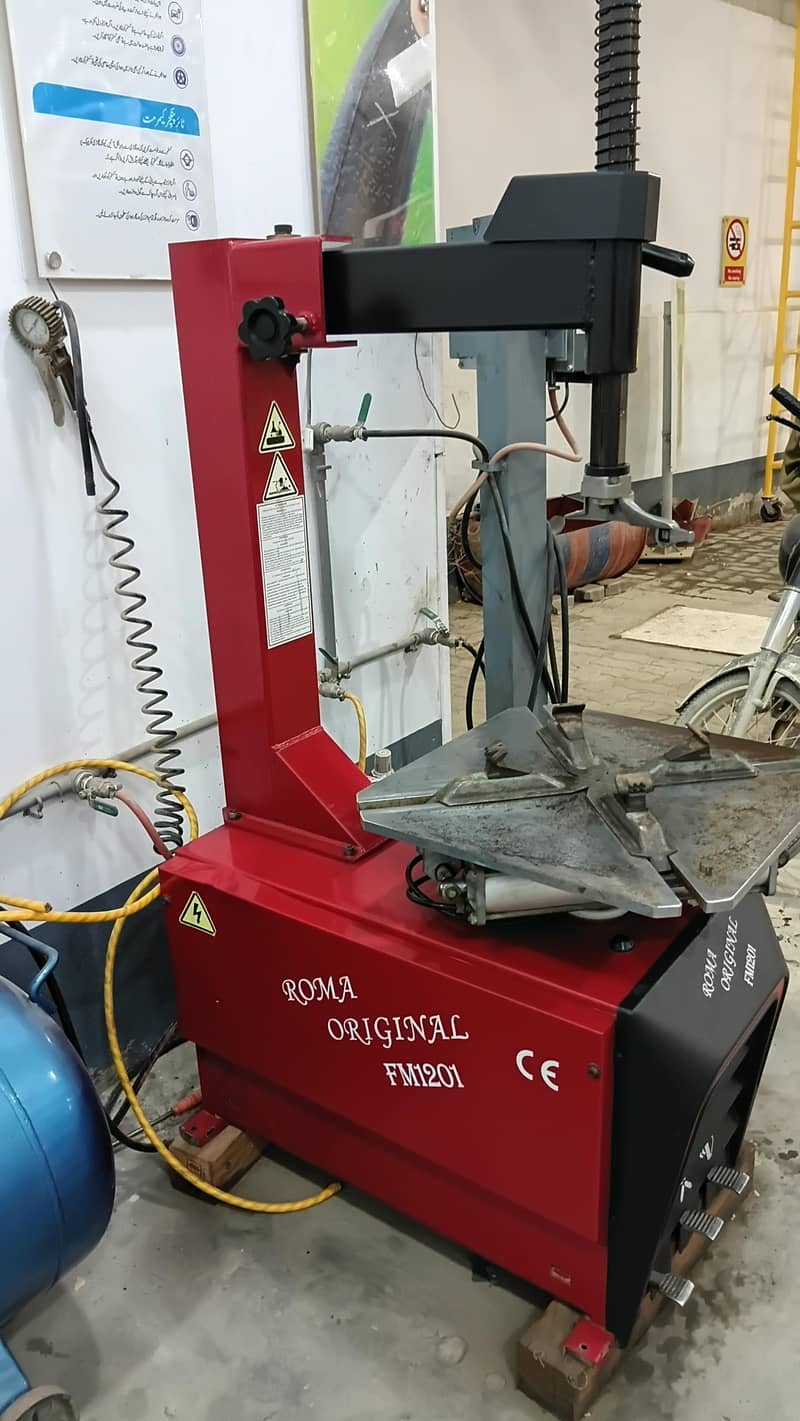 Tyer opner Machine / Tyer Changer Machine 0