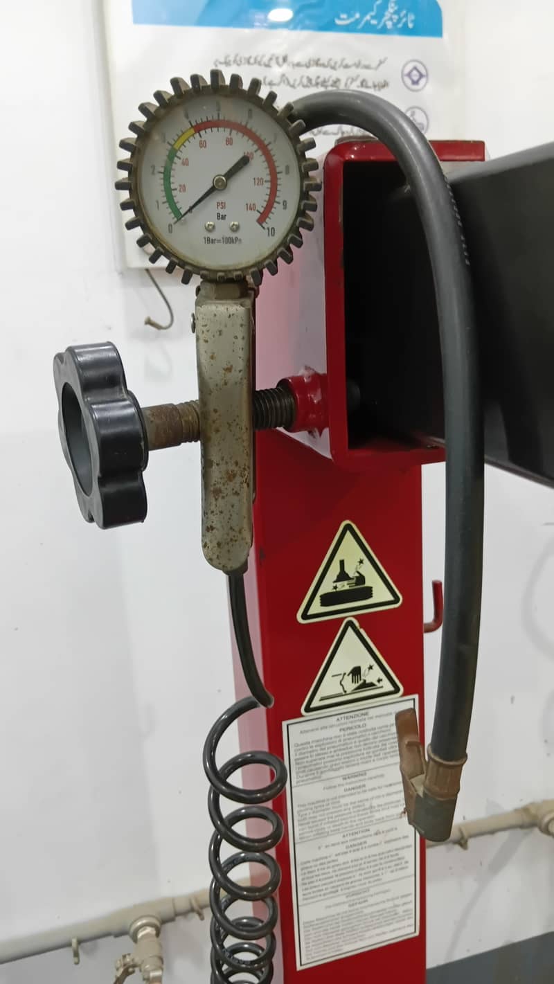Tyer opner Machine / Tyer Changer Machine 12