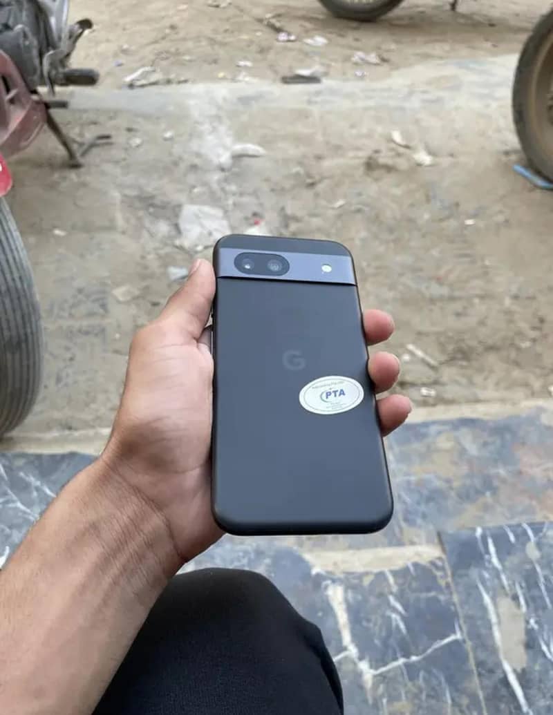 Google Pixel 8a 2
