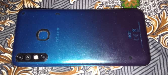 Infinix Hot 8