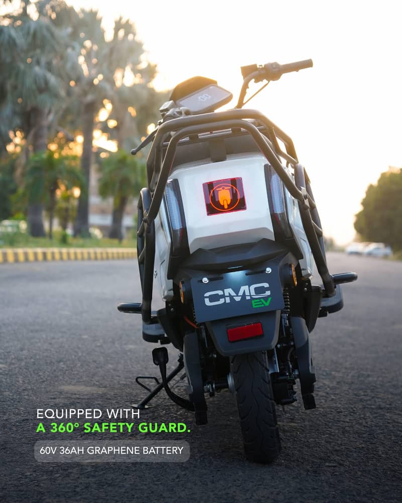 CMC RACER 1200 WATT MODERN SCOOTY - Electric - 1120956201