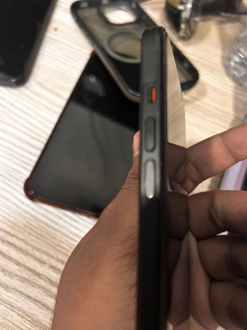 Apple iPhone 15 2