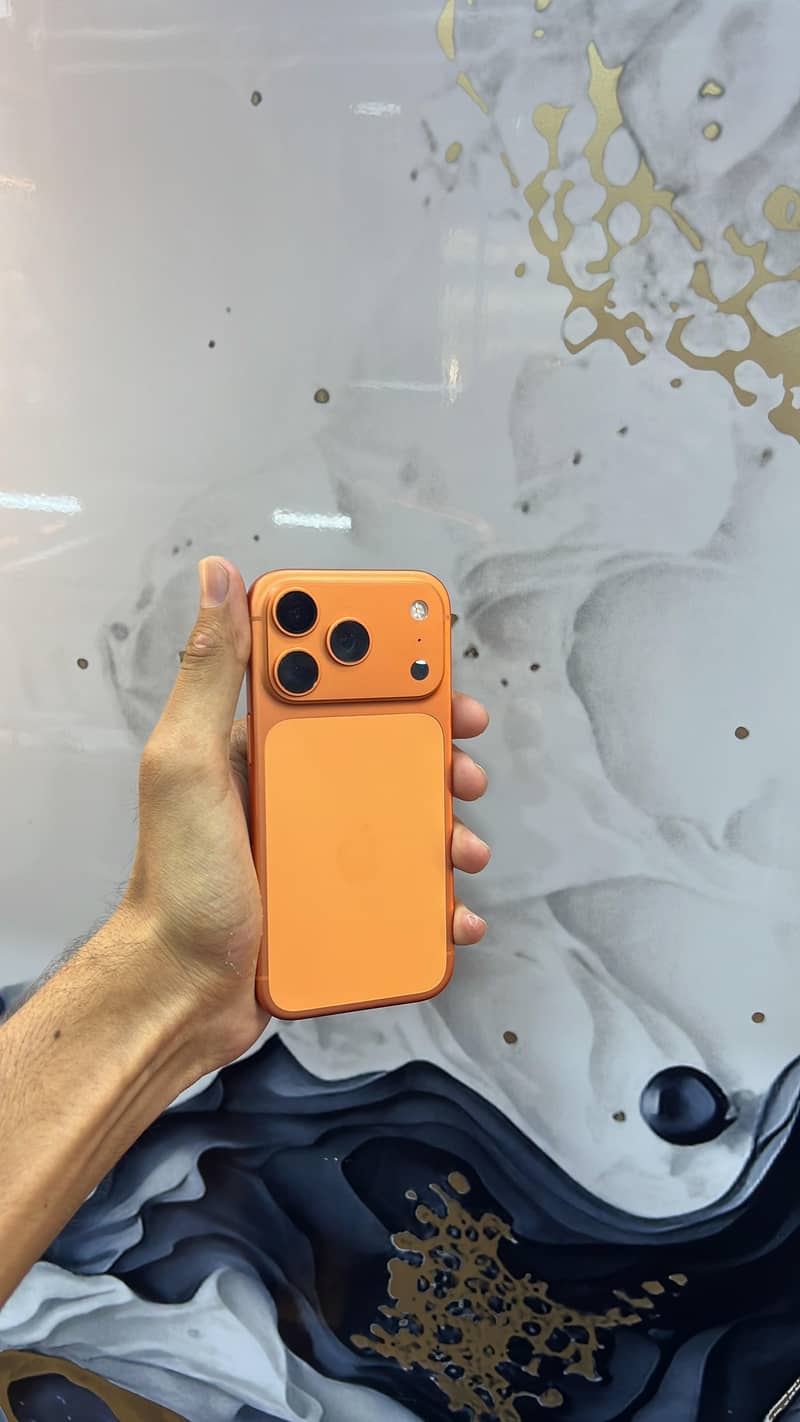 Apple iPhone 17 Pro 2