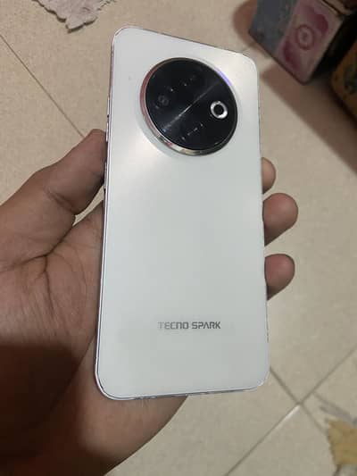 Tecno SPARK 30C