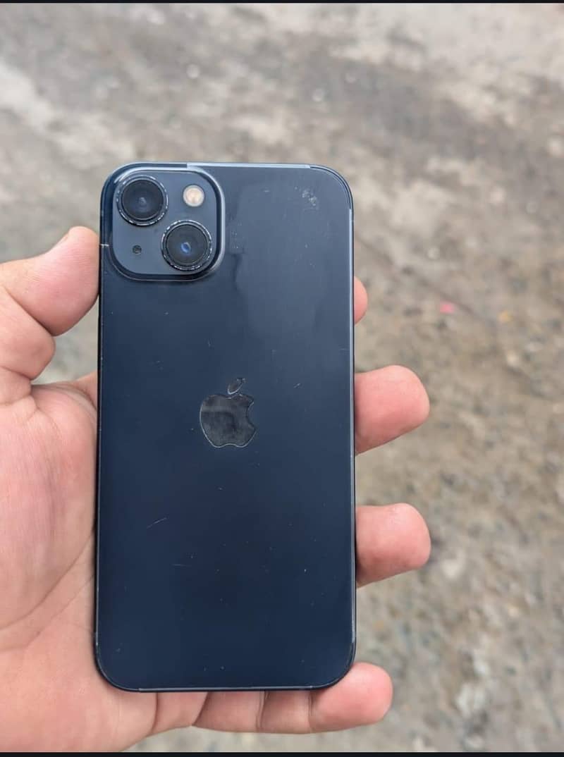 Apple iPhone 13 0