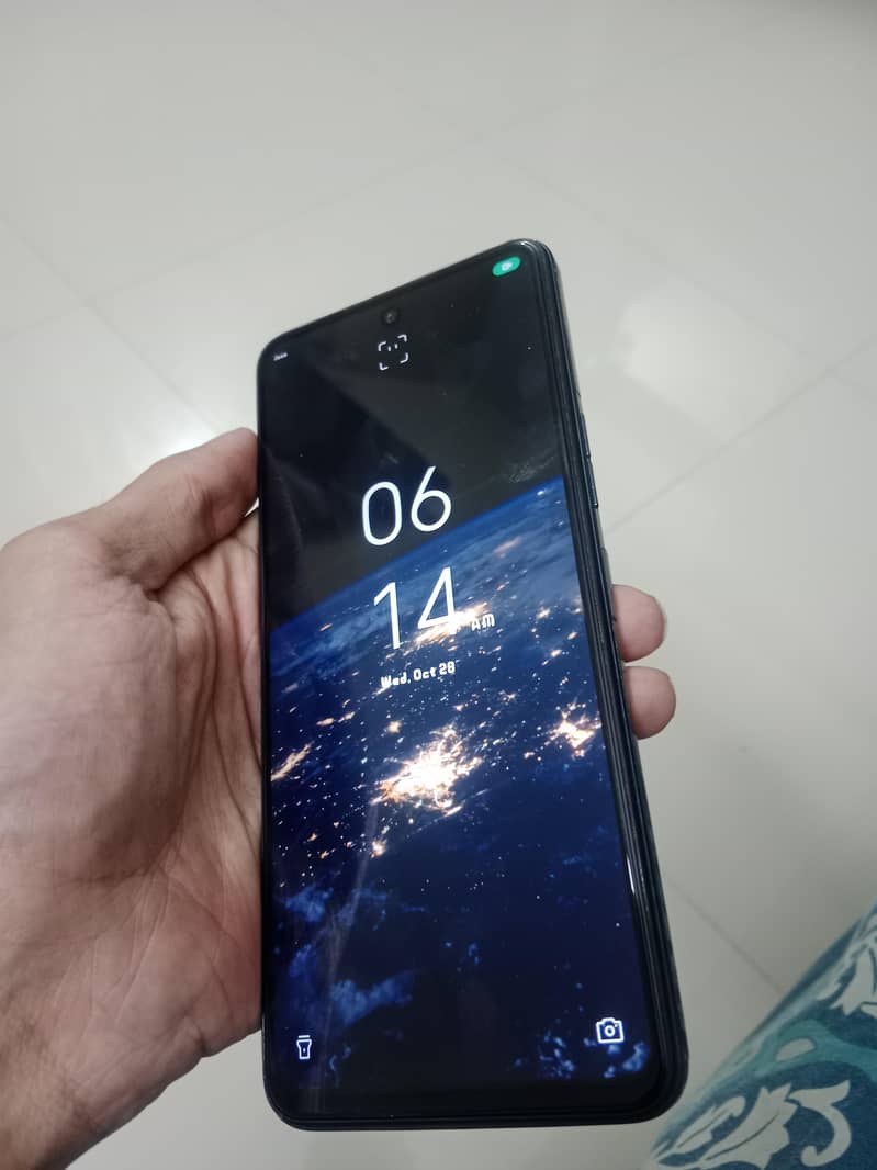 Tecno Camon 18 11