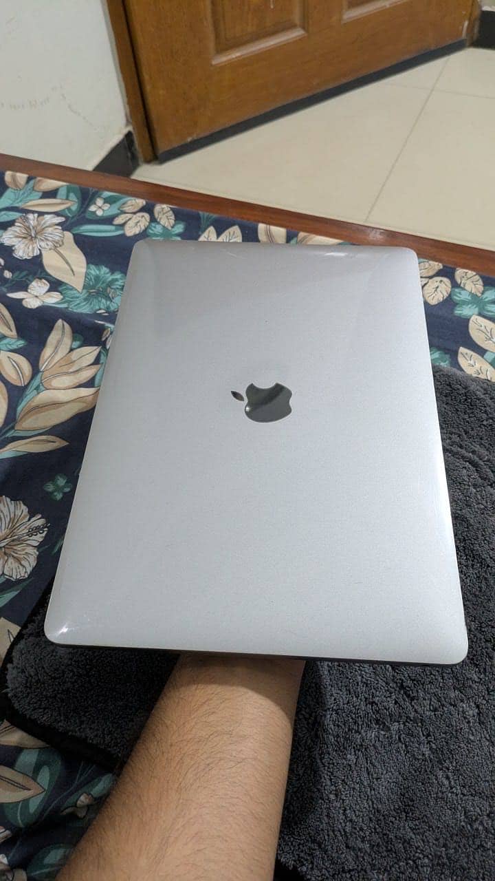 MacBook pro m2 3