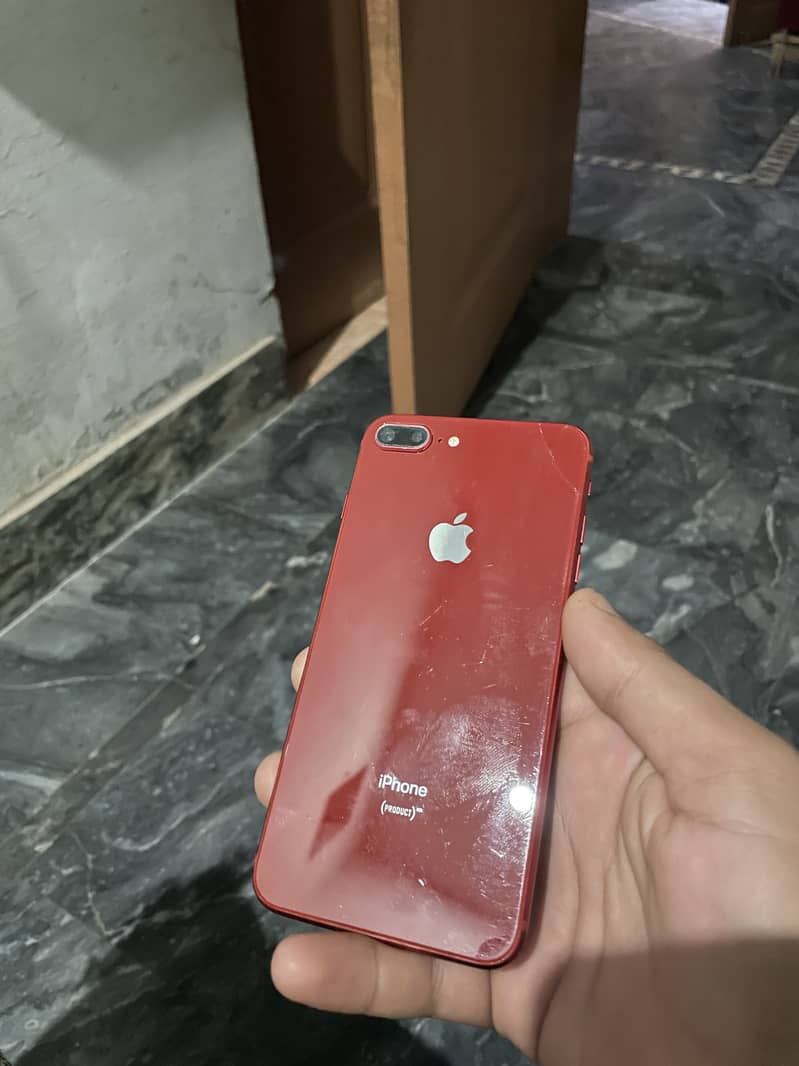 Apple iPhone 8 Plus 5