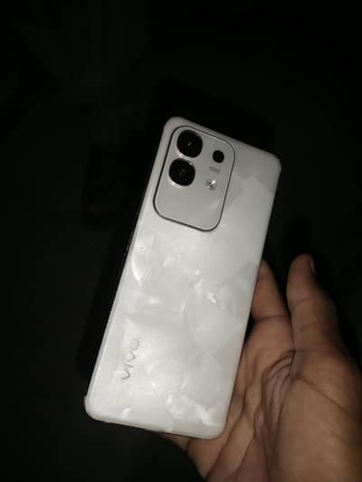Vivo Y29