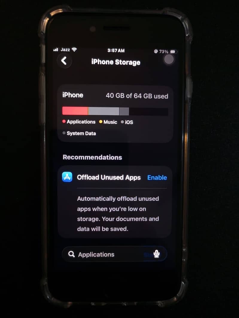 Apple iPhone SE 15