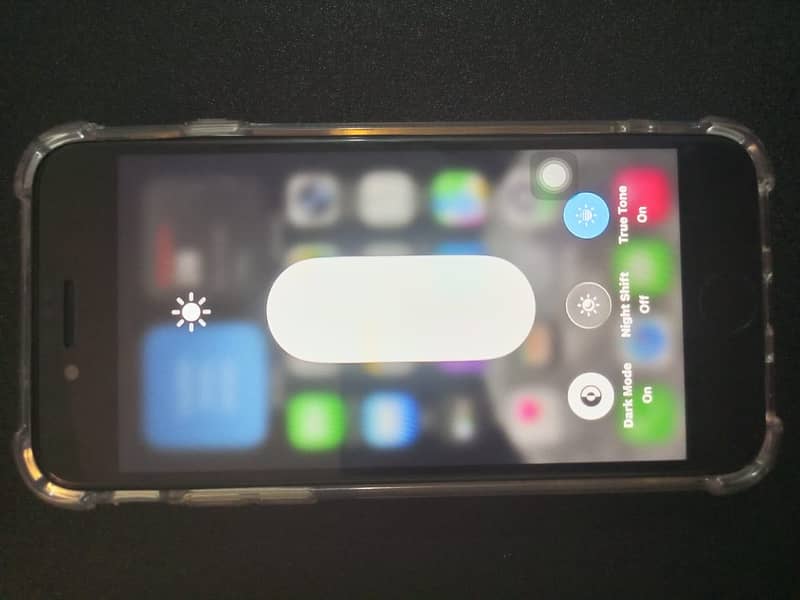 Apple iPhone SE 16