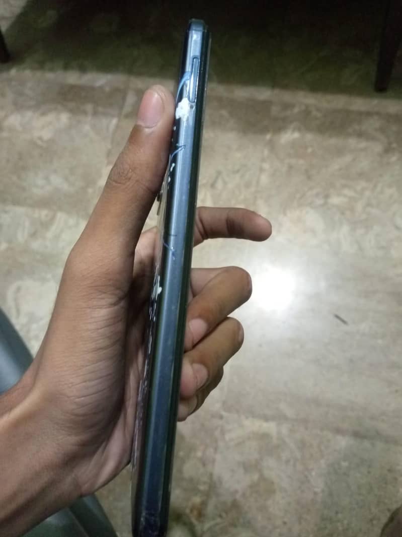 Tecno CAMON 18T 4/128 1