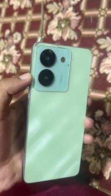 Vivo Y27s