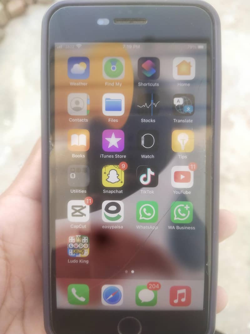 Apple iPhone 7 Plus 2