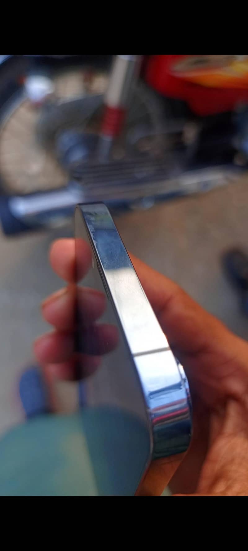 Apple iPhone 13 Pro 2