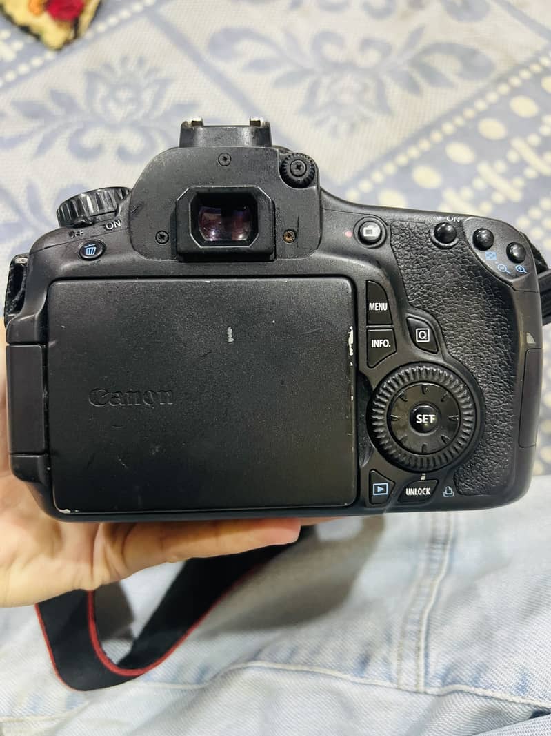 Canon 60 D 0