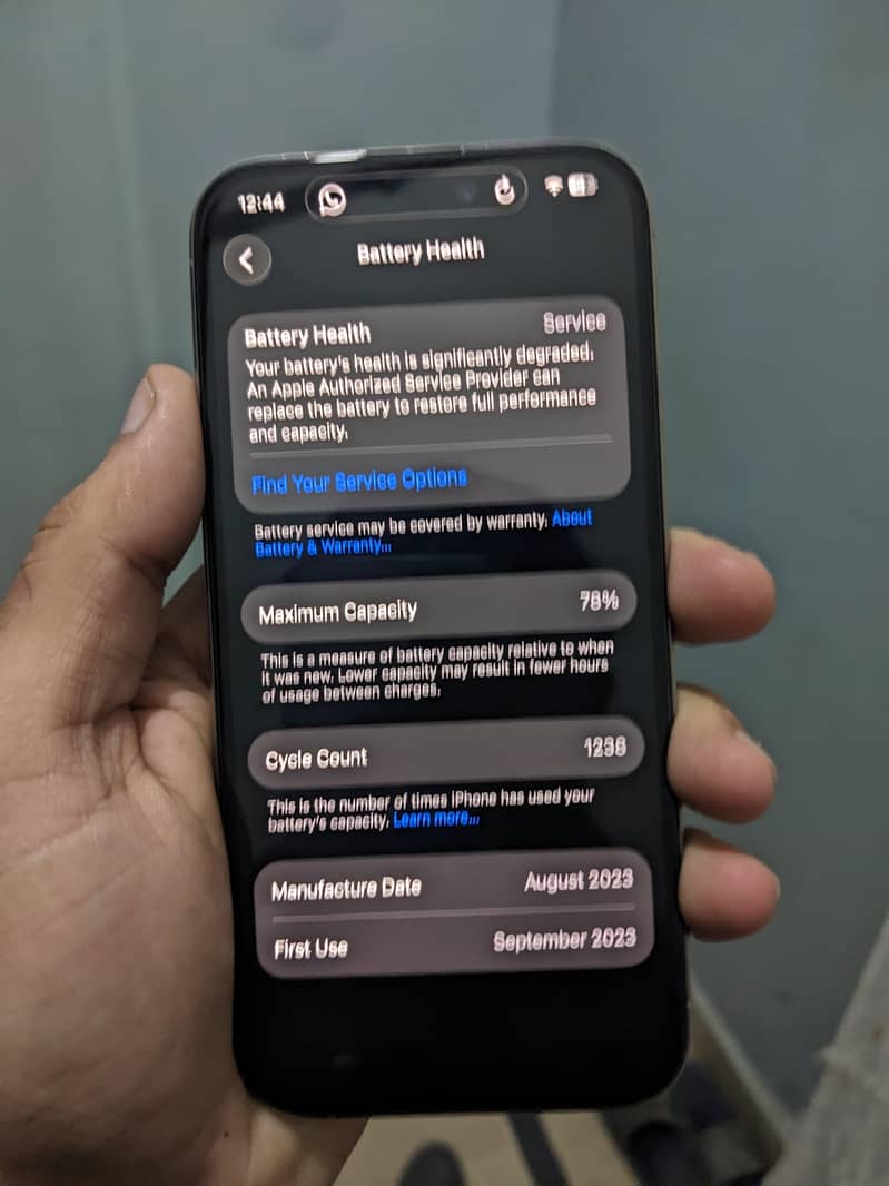 Apple iPhone 15 Pro 2
