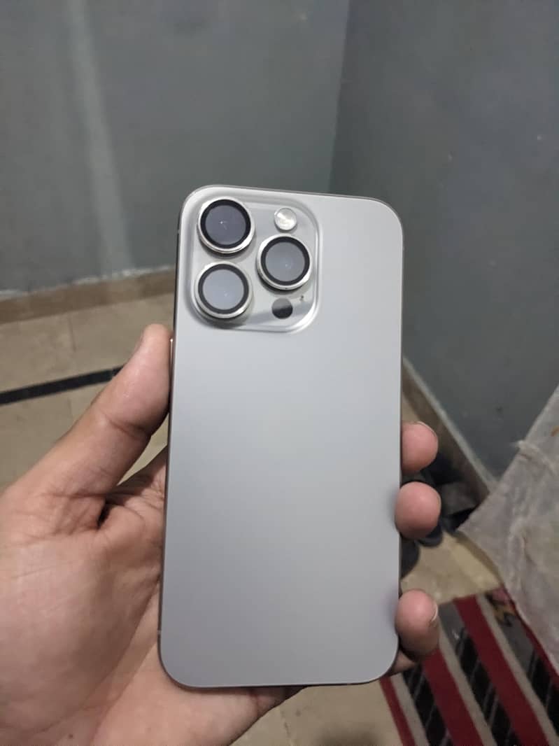Apple iPhone 15 Pro 5