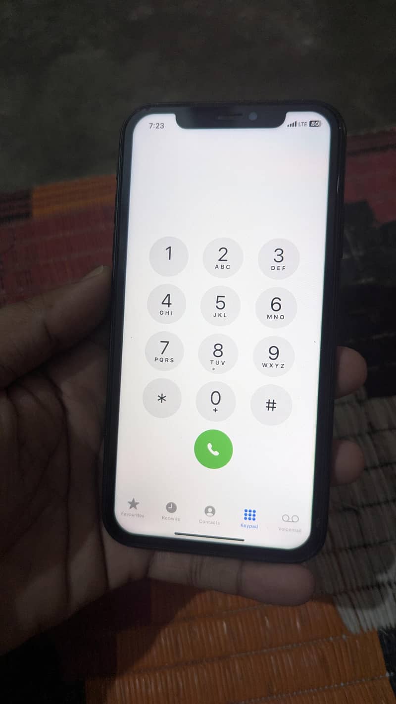 Apple iPhone XR 0