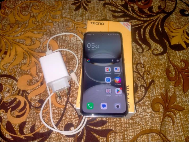 Tecno SPARK 30 Pro 1