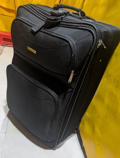 jumbo Size trolly bag for sale Excellent condition