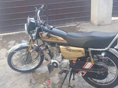 Honda CG 125 Special Edition 24/25