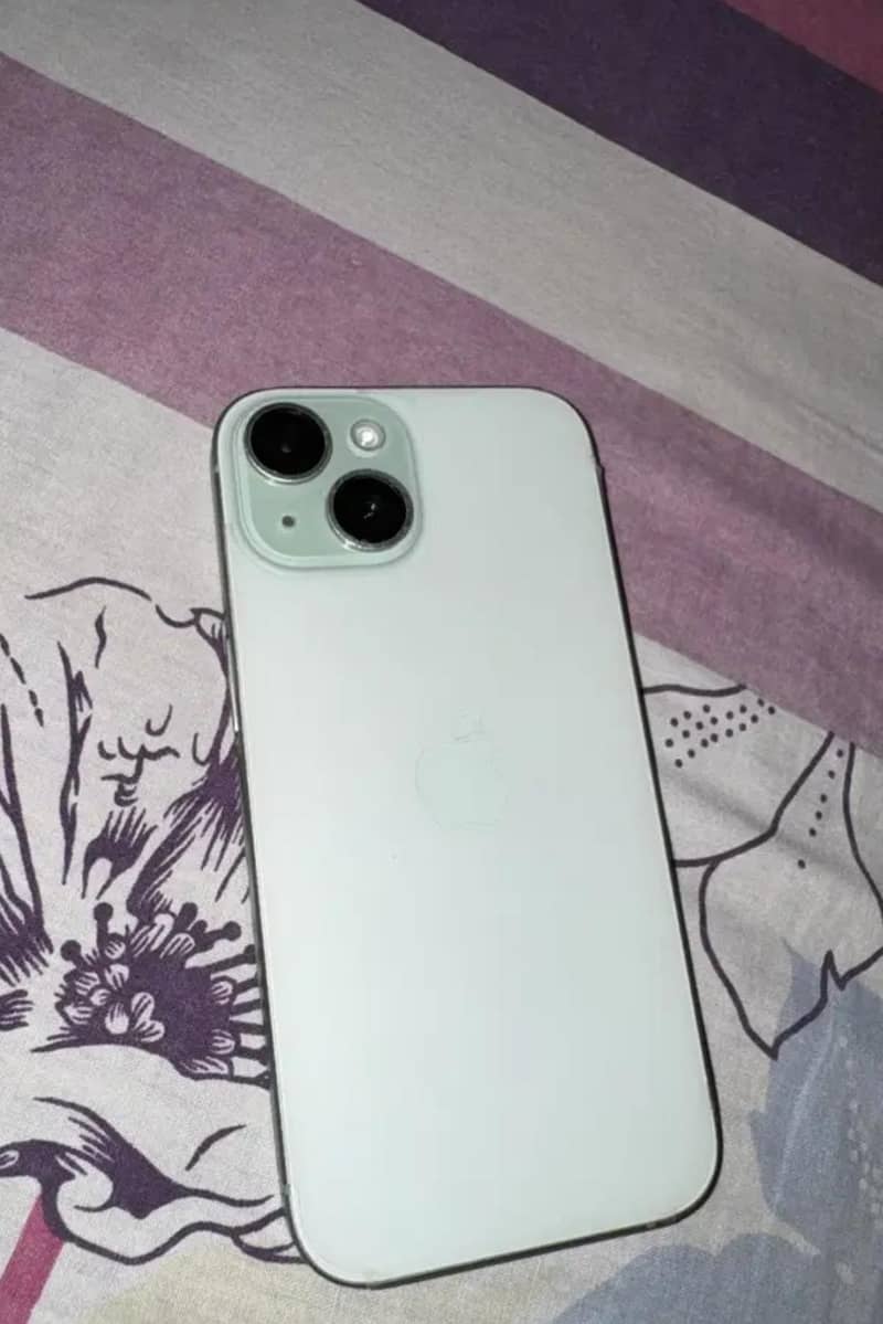iPhone 15 0