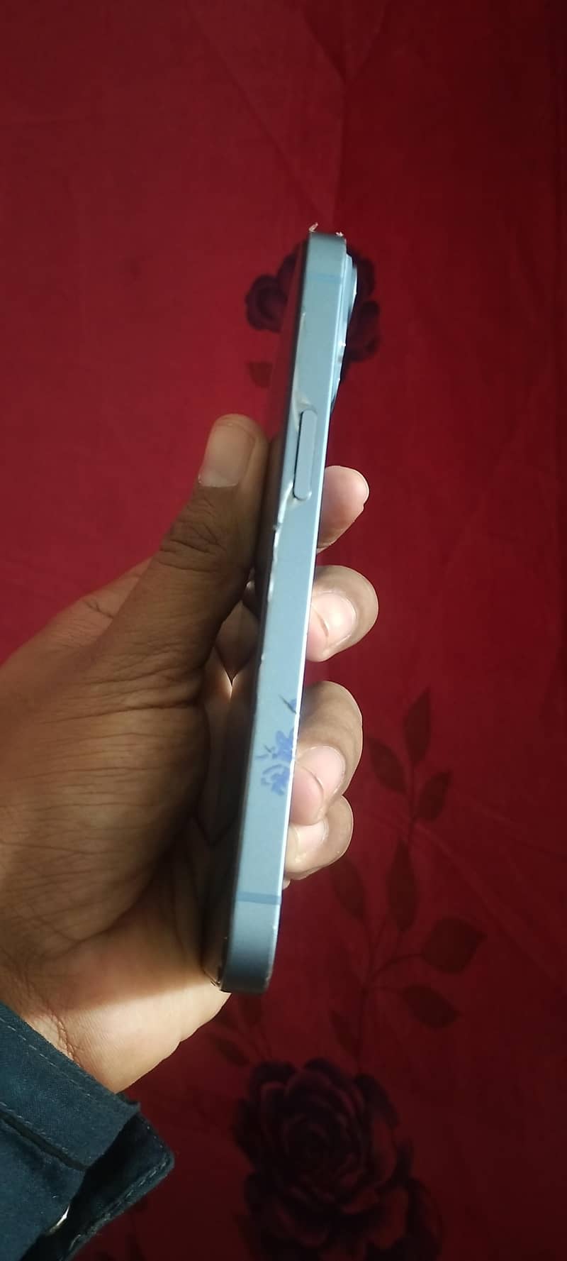 Apple iPhone 14 3