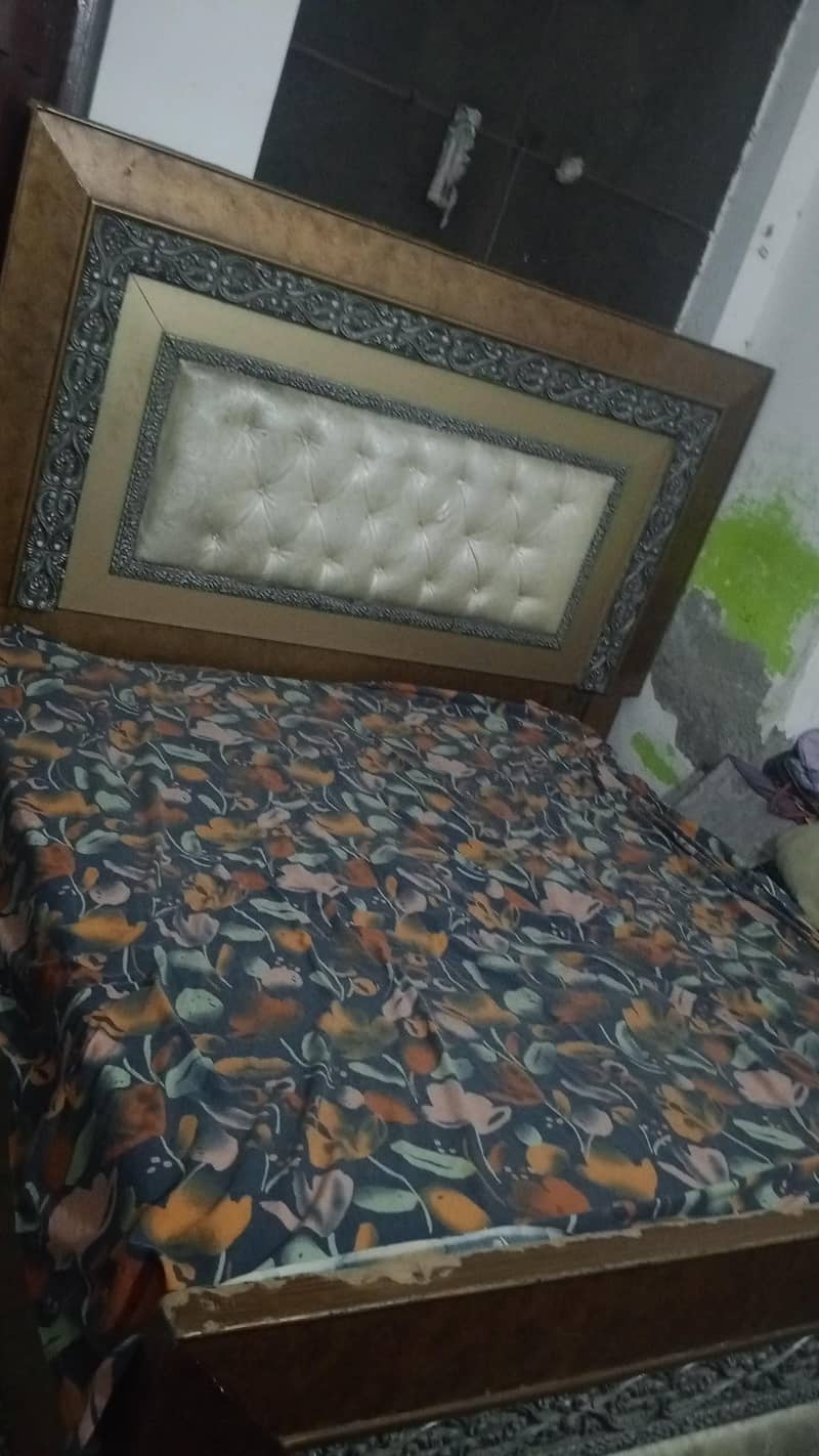 king size bed with dressing table 6