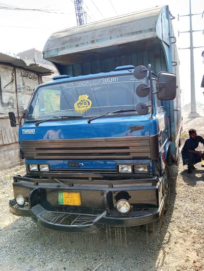 Mazda truck 3000 hazr 16 fut 5nuty hesy Lahore shahdra 0308=4314749