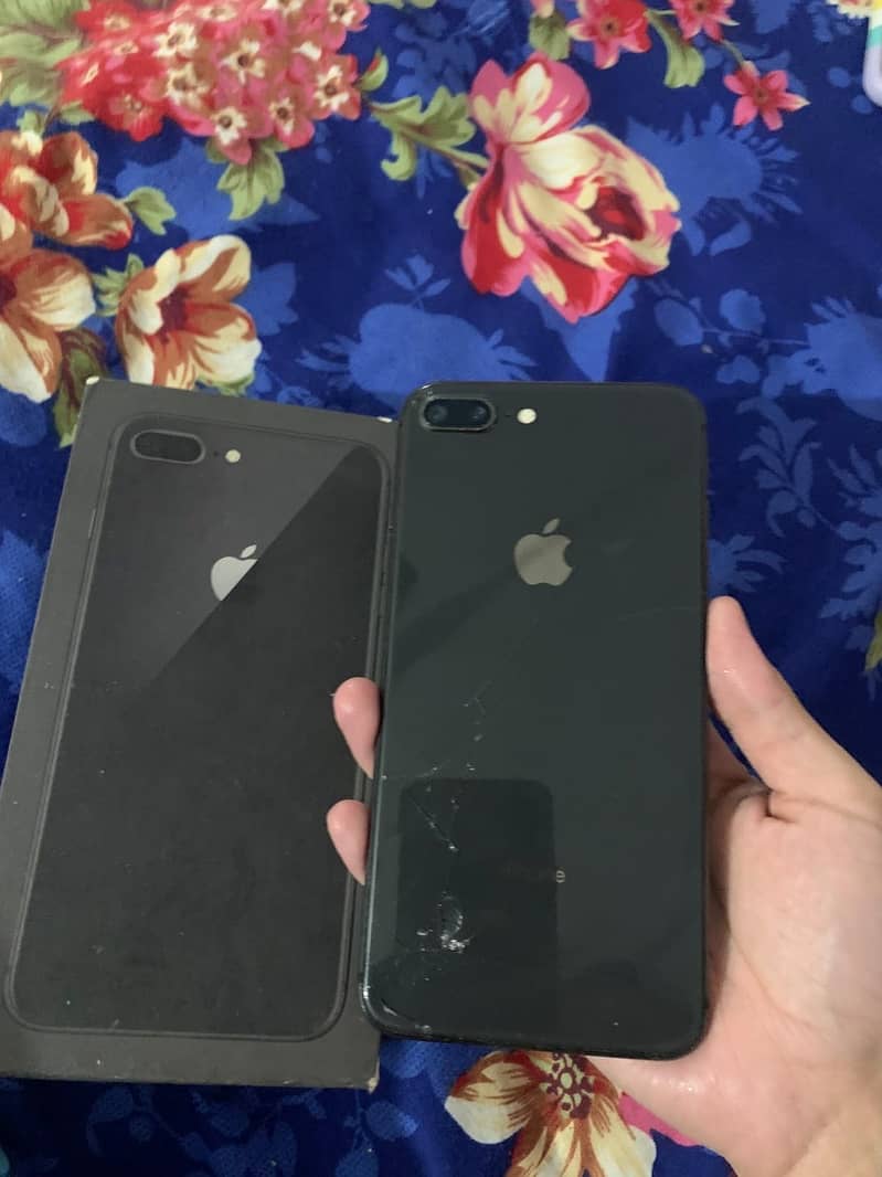 Apple iPhone 8 Plus Black 2