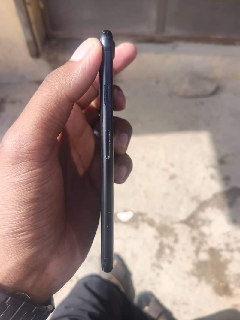 Apple iPhone 7 9