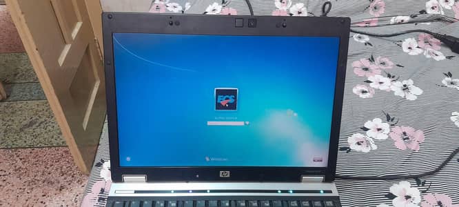 hp elite book core 2 do 1st generation 2 gb ram