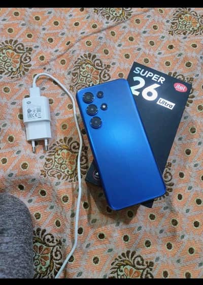 Itel S26 ultra 8+16  256 condition 10/10 in warranty like new