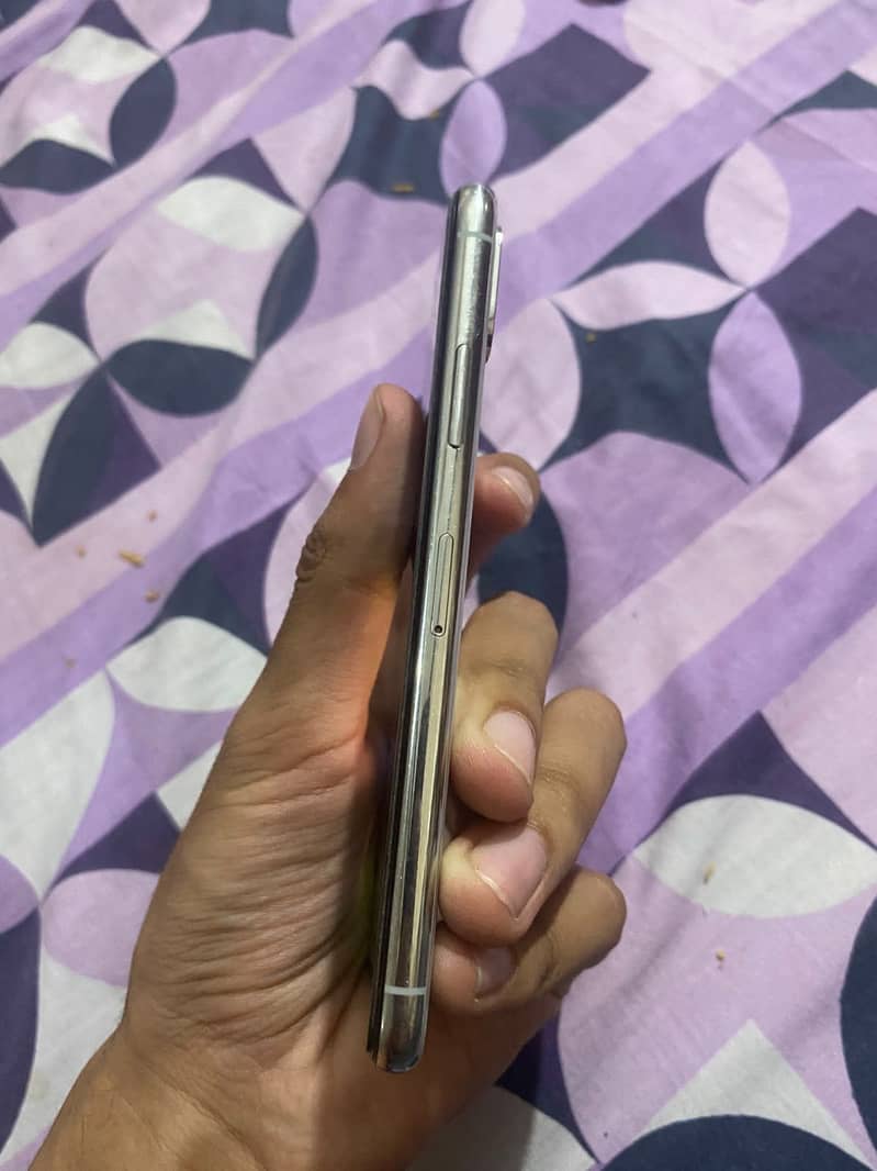 Apple iPhone X 8