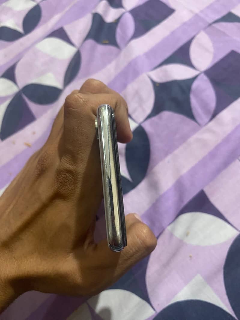 Apple iPhone X 9