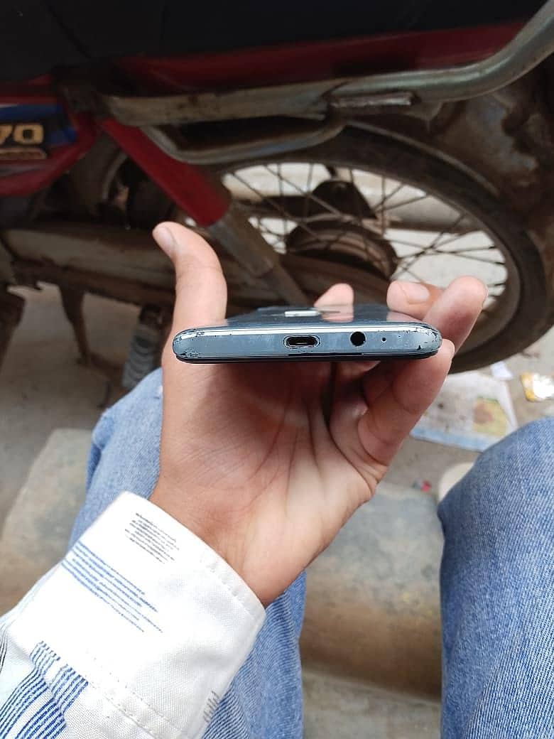 Infinix Smart 5 Pro 1