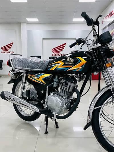 Zero meter 125 available showroom delivery 2027 model